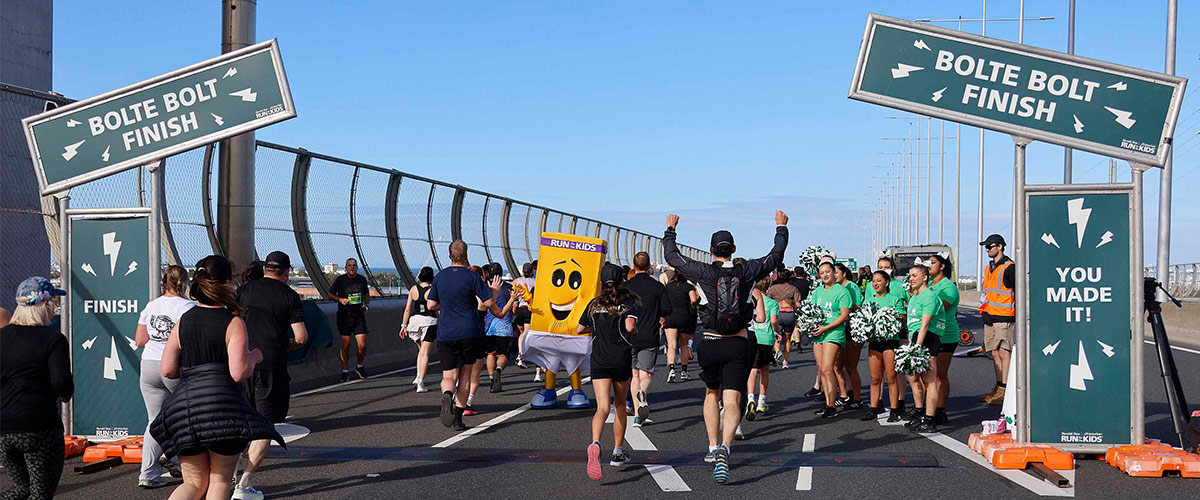 Run for the Kids participants run across the Bolte Bridge in Melbourne.